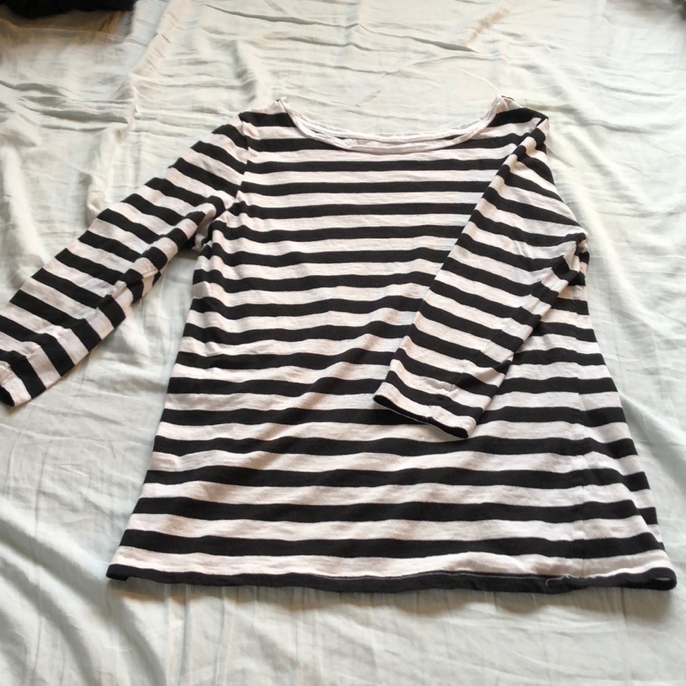 Women’s 3/4 length top